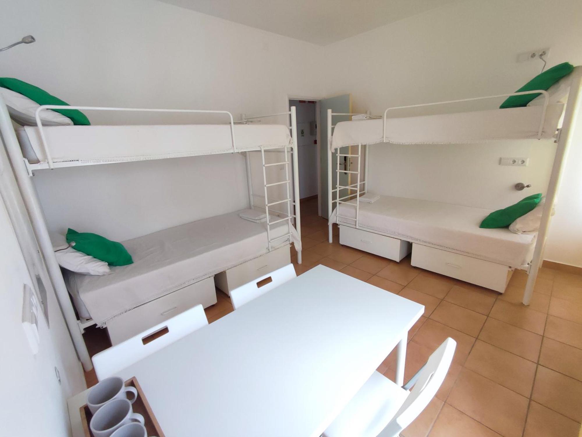 Racing Mackerel Hostel لاغوس المظهر الخارجي الصورة
