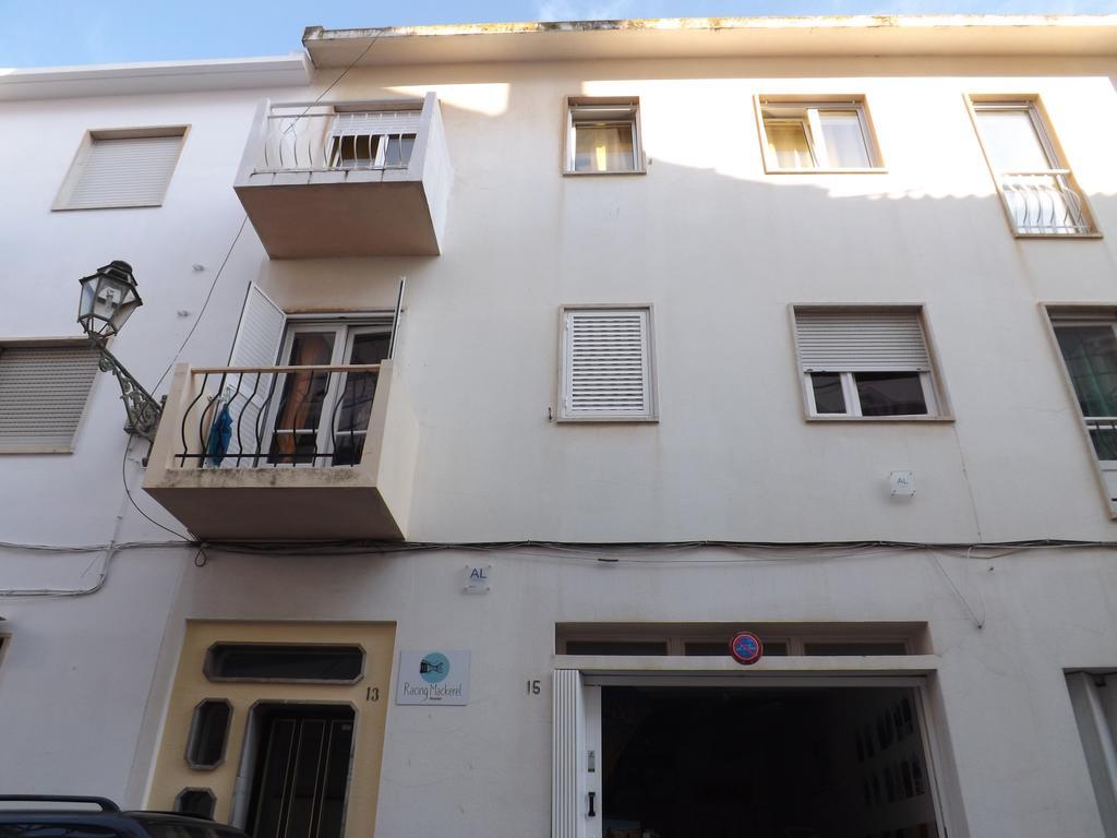 Racing Mackerel Hostel لاغوس المظهر الخارجي الصورة