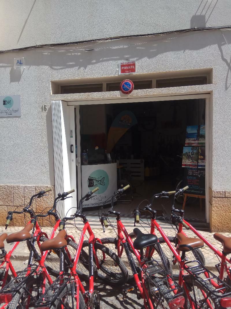 Racing Mackerel Hostel لاغوس المظهر الخارجي الصورة