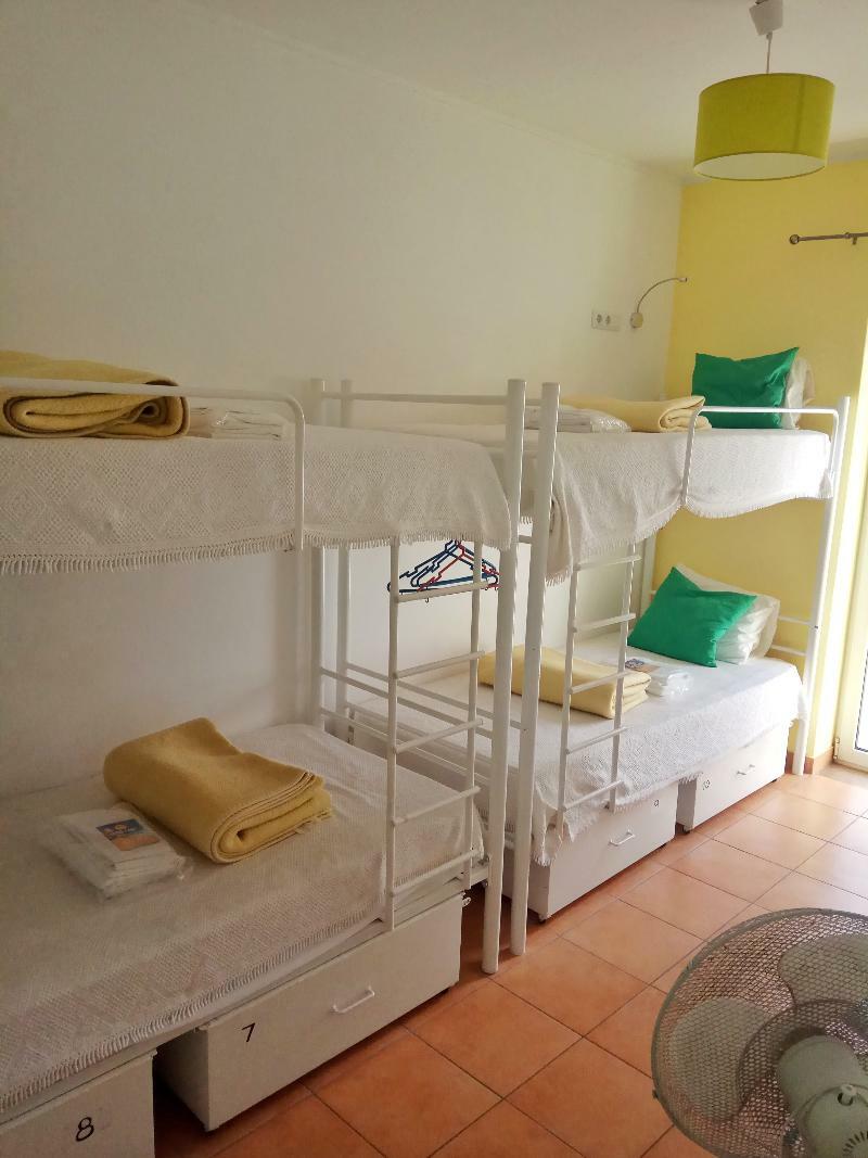Racing Mackerel Hostel لاغوس المظهر الخارجي الصورة